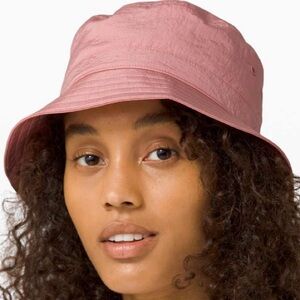 Lululemon On My Level Pink Water Repellent Bucket Hat Summer Vacation Resort